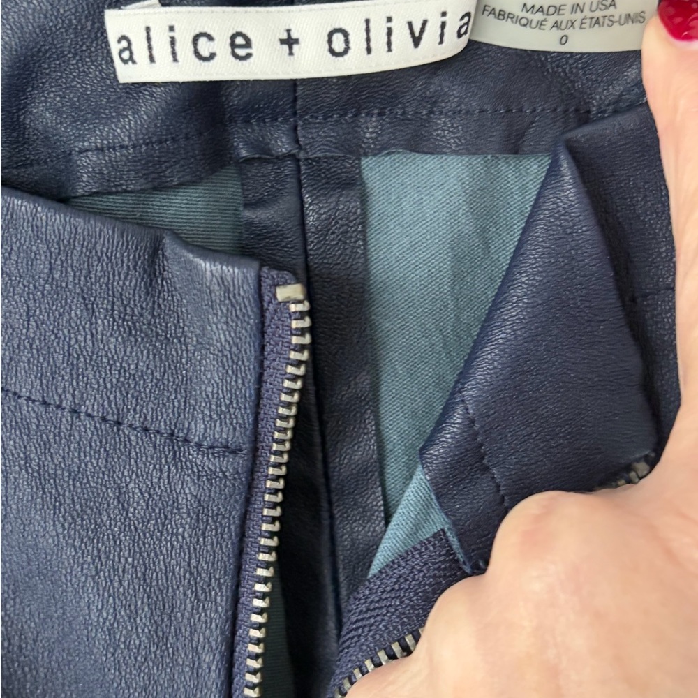 Alice + Olivia Navy Leather Zip-Front Pants